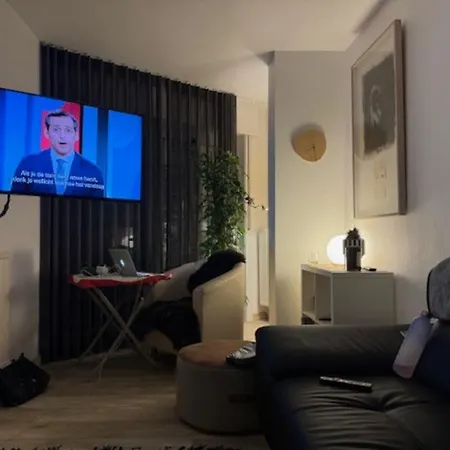 Knus Aan De Zeedijk * Ostende
